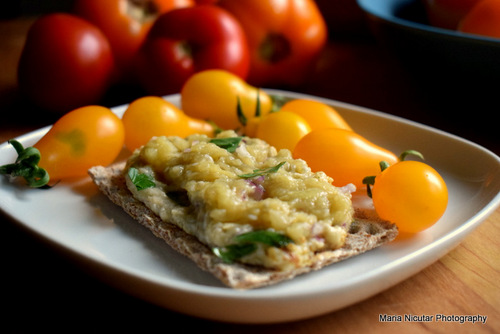 salata de vinete cu rosii